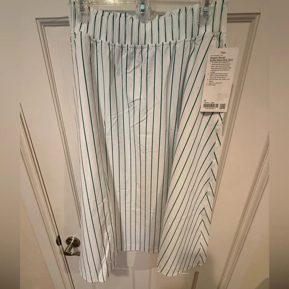 *sold* NWT Lululemon Stretch Woven Ruffle-Waist Midi Skirt White M - Picture 1 of 9